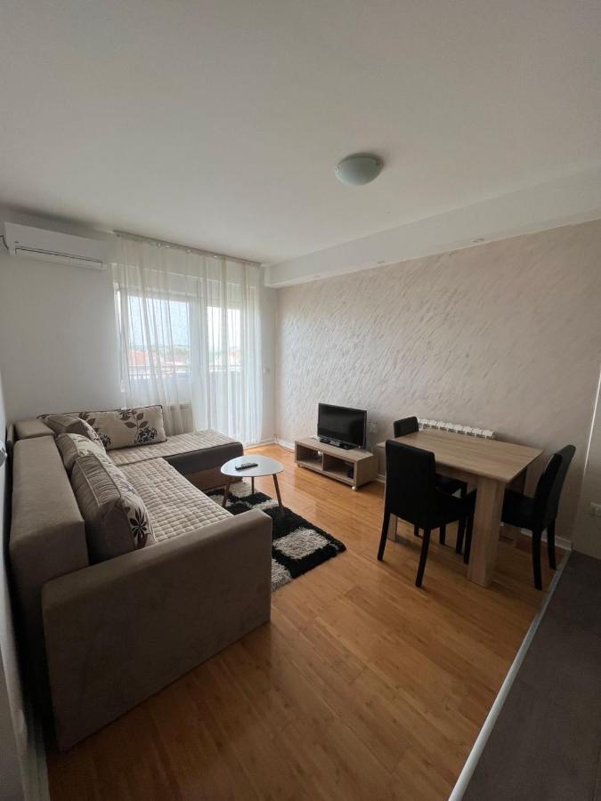 Delete 4 Appartement Belgrado Buitenkant foto
